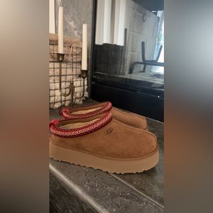 Ugg Tazz Chestnut wmns sz 8